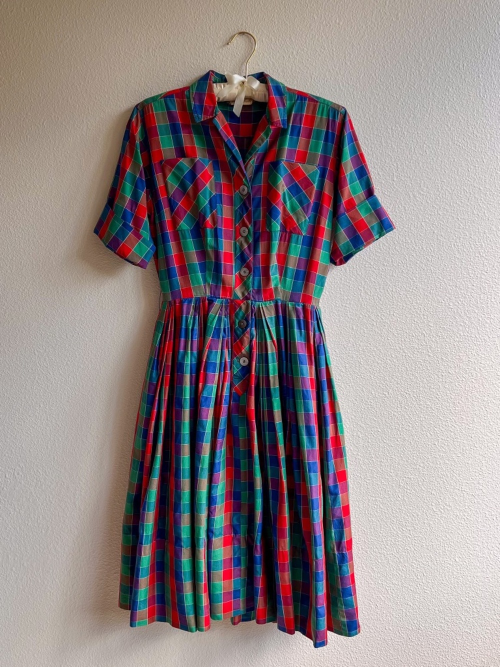 Gorgeous Vintage 1950s Red, Green, and Blue Plaid Silk Dress (S) - Picture 6 of 15